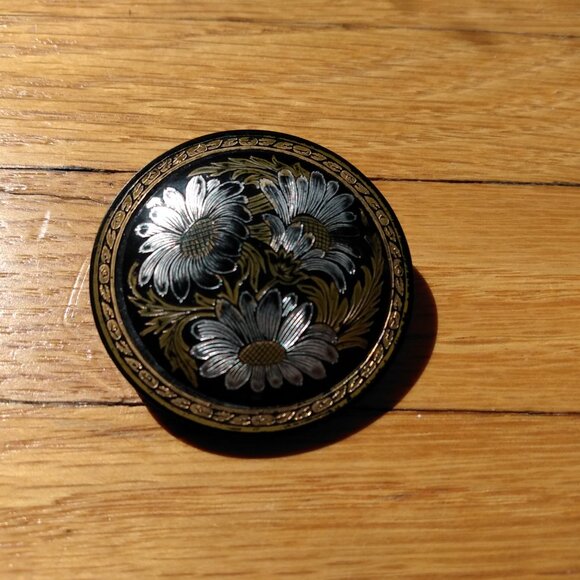 Vintage French Etched Plastic Brooch Gold Silver Floral Trombone Clasp France - Picture 2 of 11